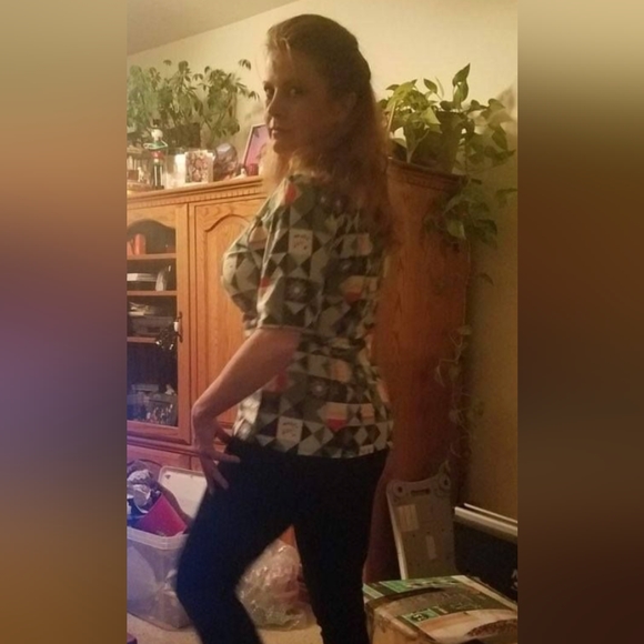 Top, LulaRoe Christmas shirt, 3/$15, Large - Picture 2 of 7